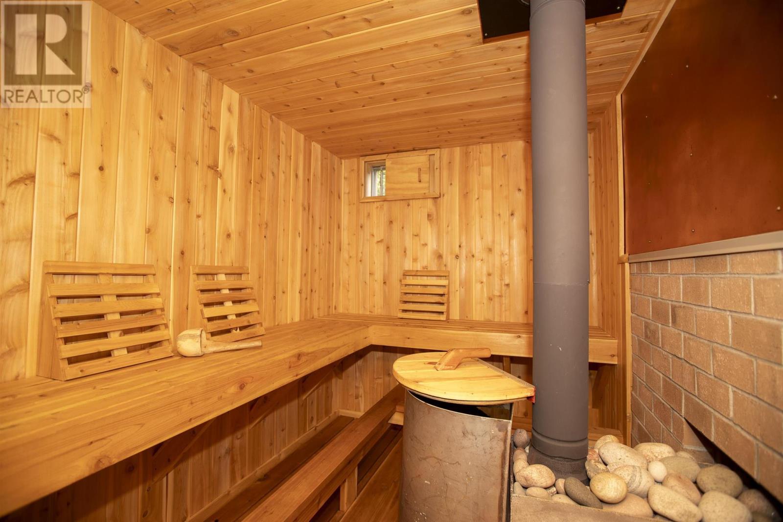 00 Athelstane Lake Rd Property Photo 15