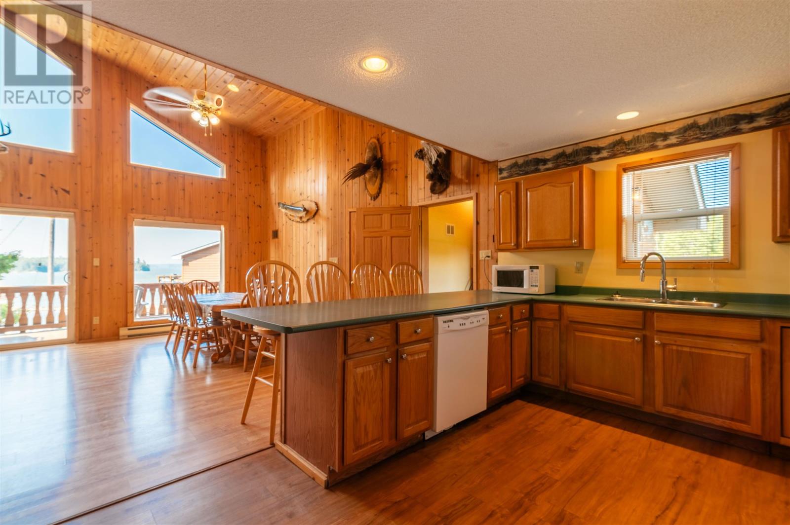 880 Cedar Point Road Property Photo 19