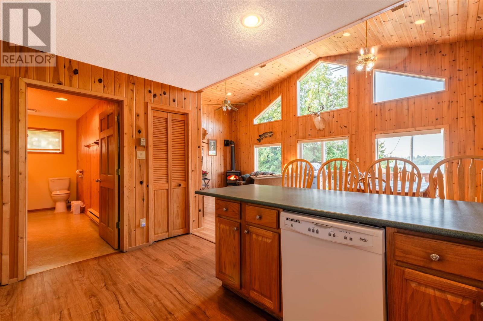 880 Cedar Point Road Property Photo 24