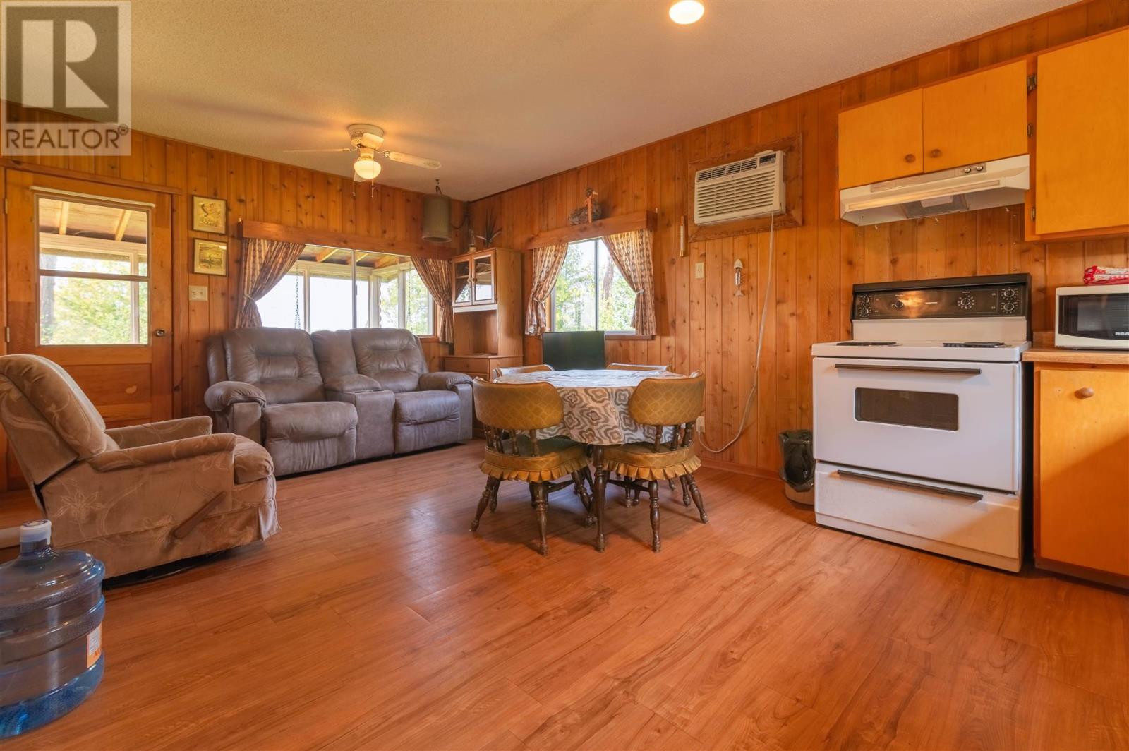 880 Cedar Point Road Property Photo 45