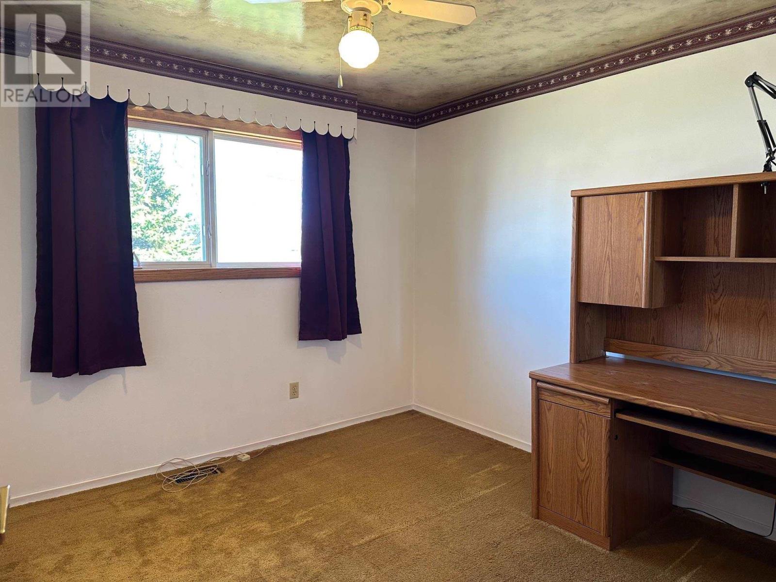 4 Eastgrove Cres Property Photo 12