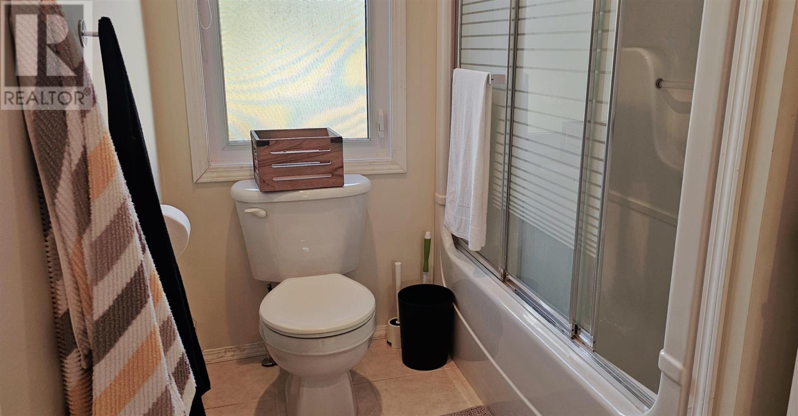 661 Grann Dr Property Photo 21