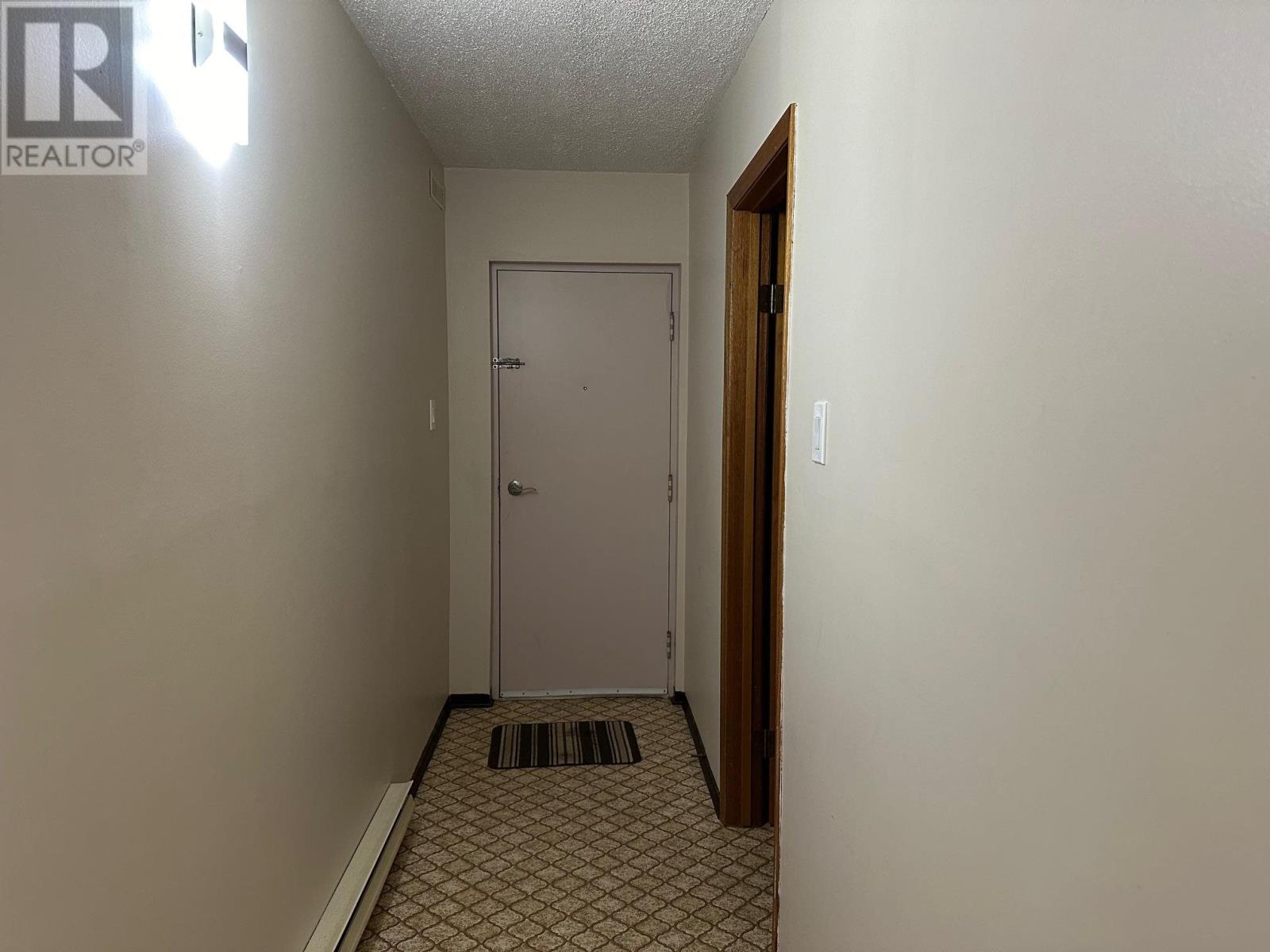 3 39 Kingsway Dr Property Photo 11