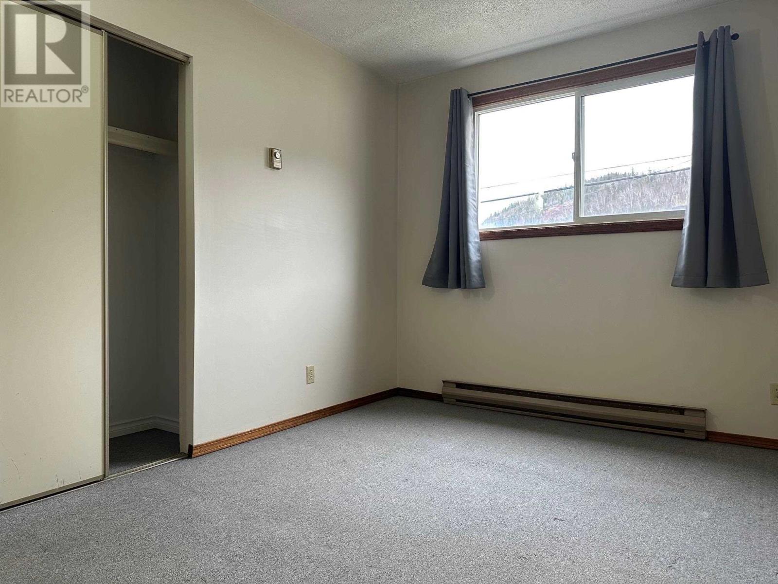 3 39 Kingsway Dr Property Photo 18