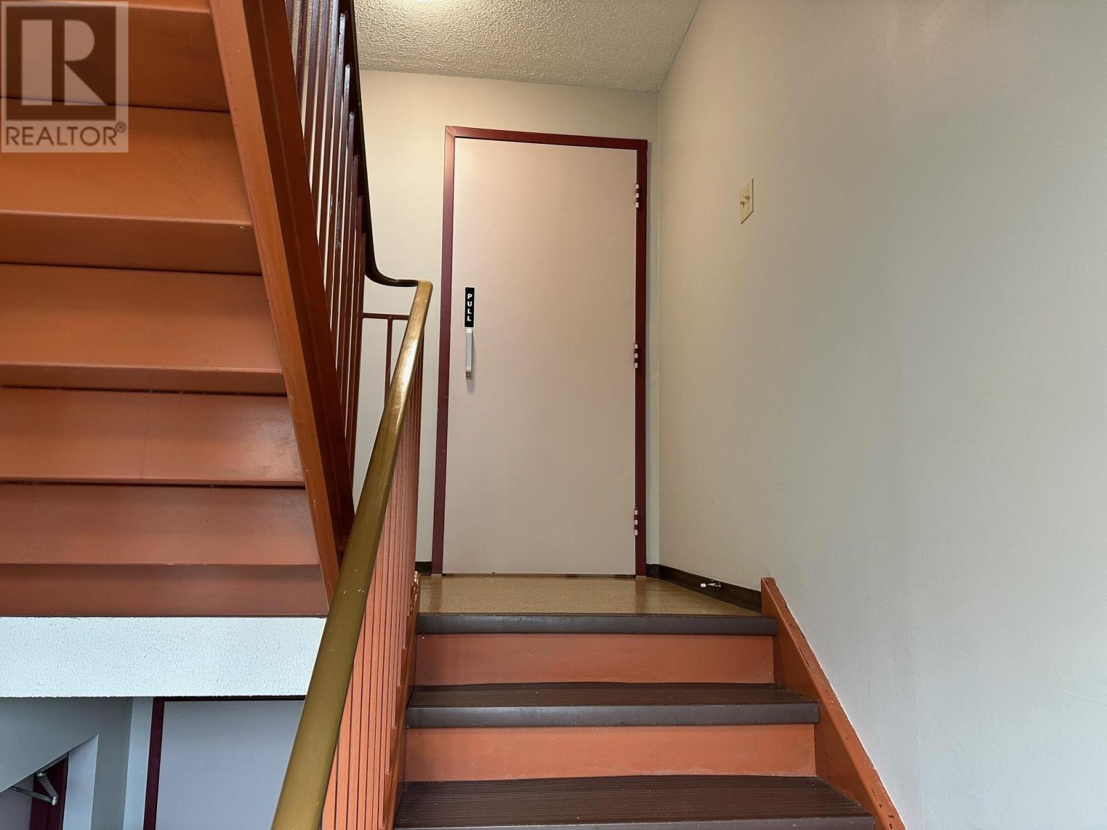 3 39 Kingsway Dr Property Photo 21