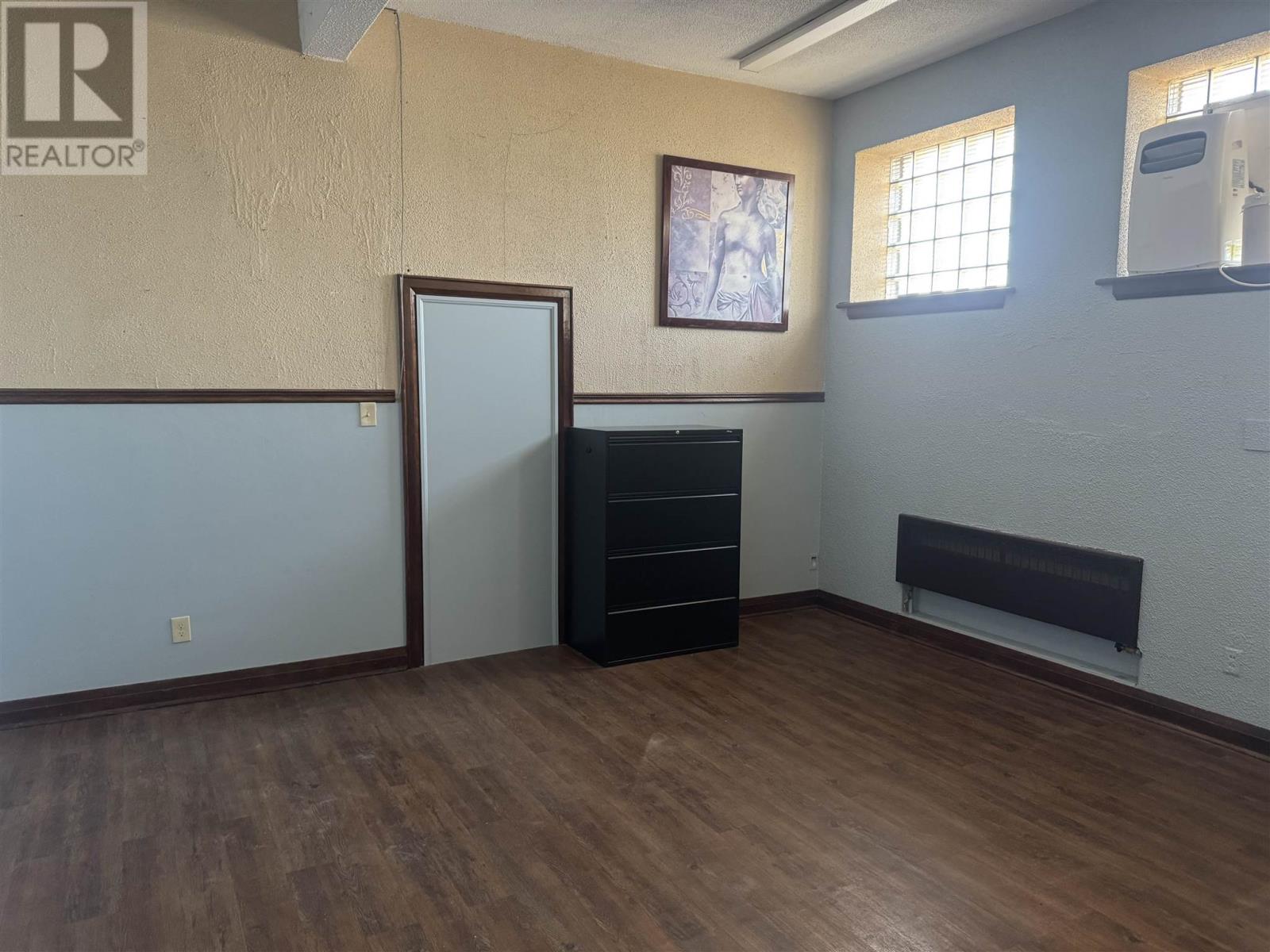 3 317 Victoria Ave E Property Photo 1