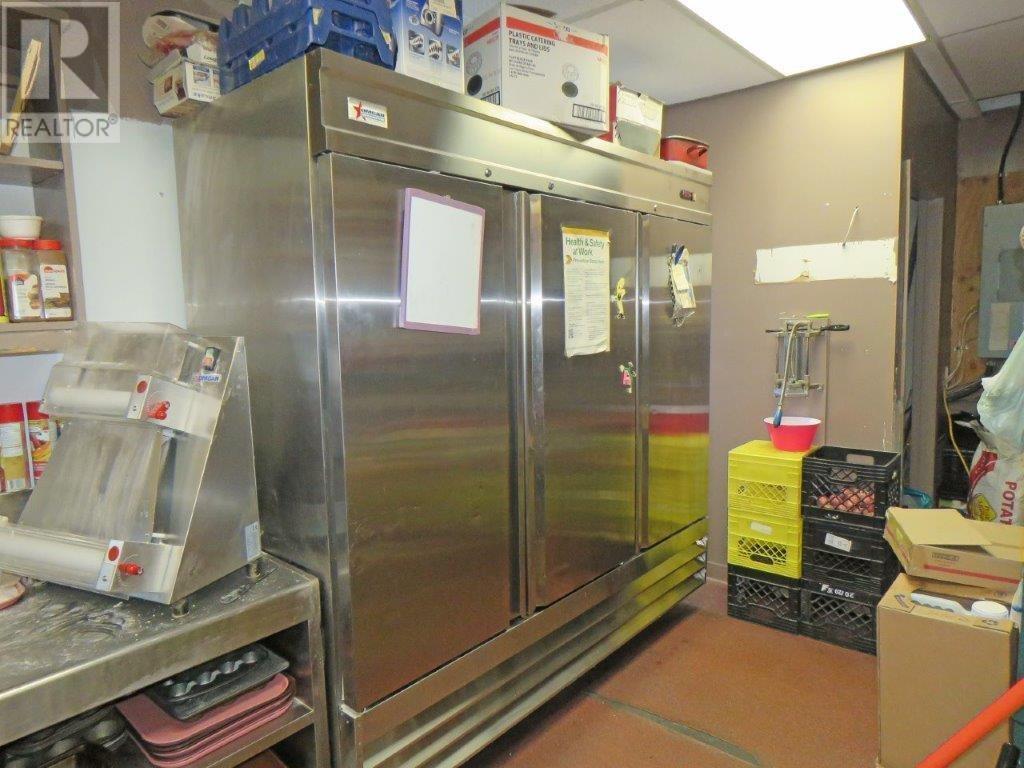 41 Simcoe Plaza Property Photo 22