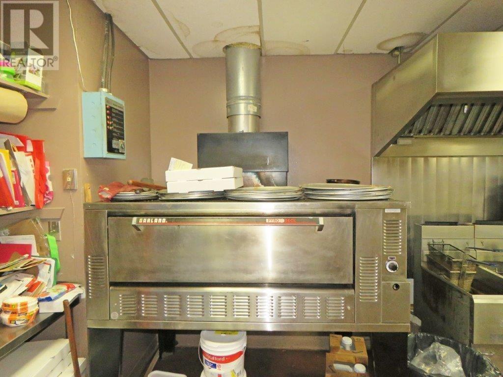 41 Simcoe Plaza Property Photo 26