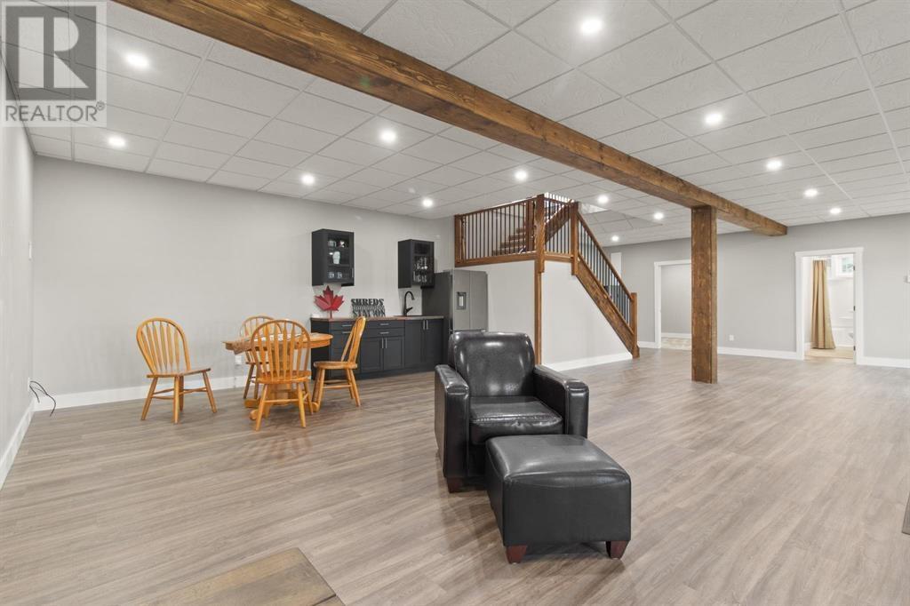 4 Whiskey Jack Way Property Photo 21
