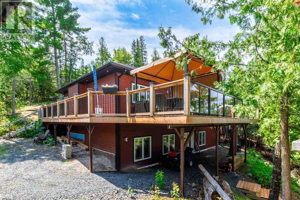 4 Whiskey Jack Way Property Photo 37