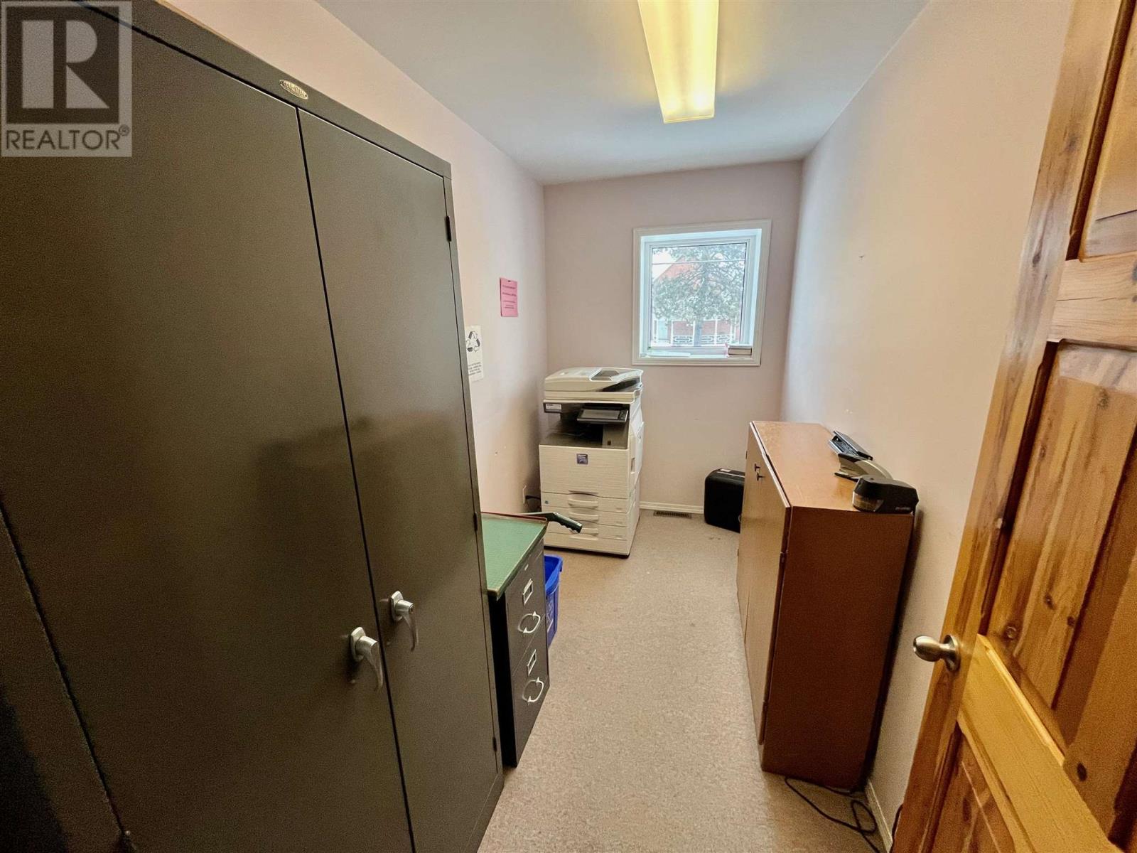 23 Van Horne Ave Property Photo 25