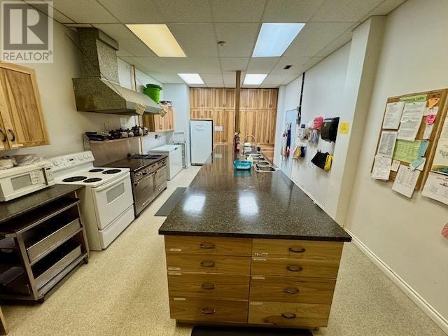 23 Van Horne Ave Property Photo 39