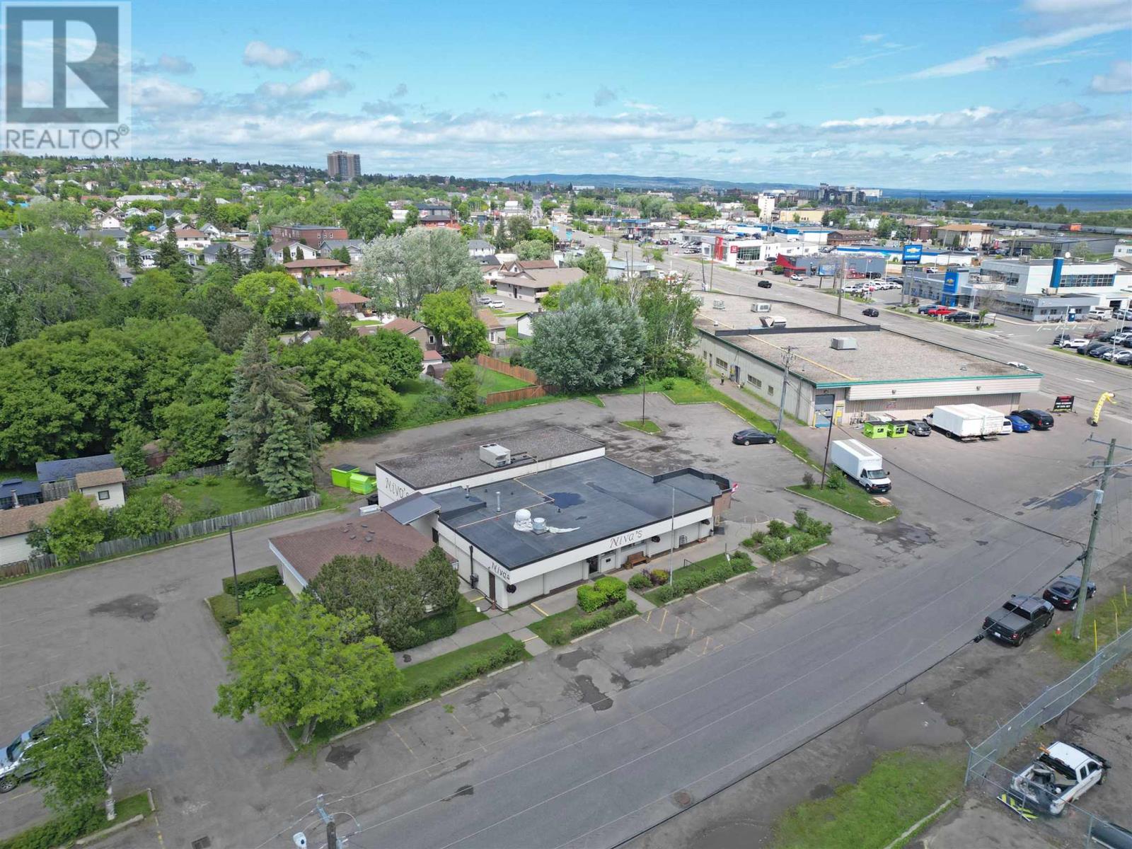 376 Lisgar Street Property Photo 2