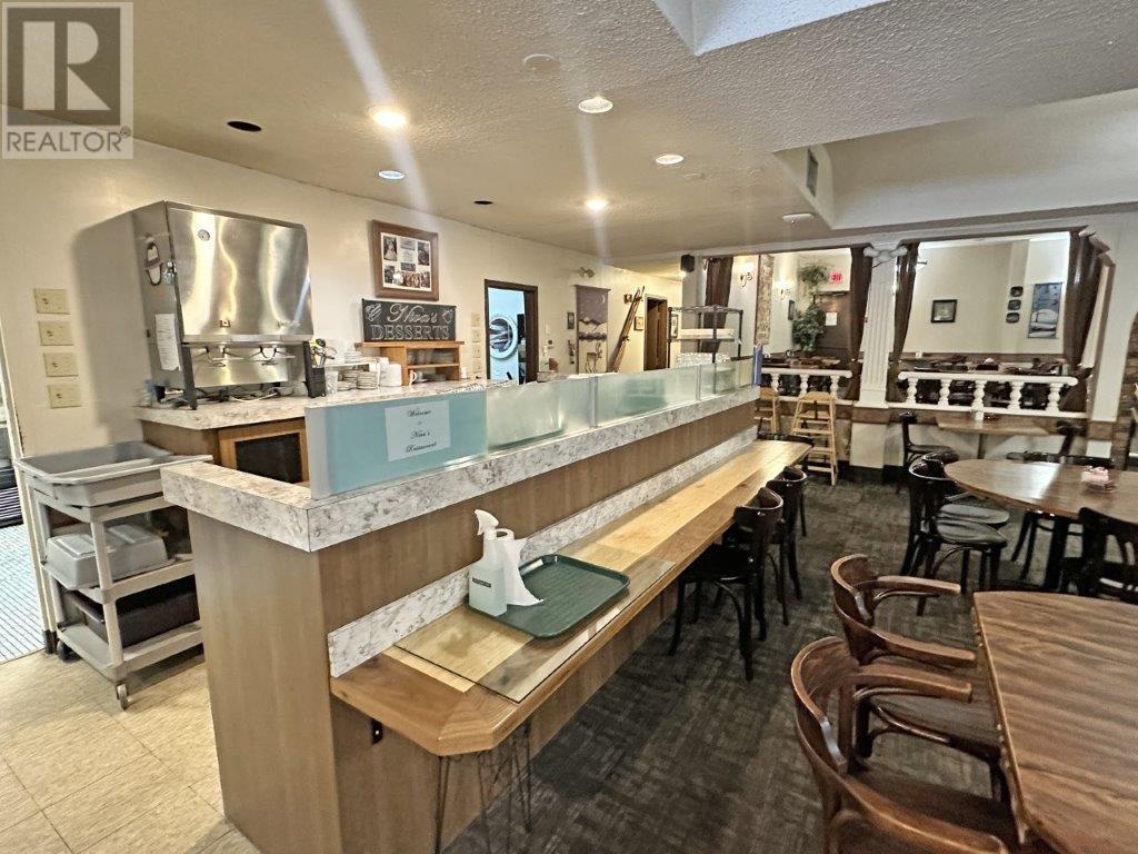 376 Lisgar Street Property Photo 19