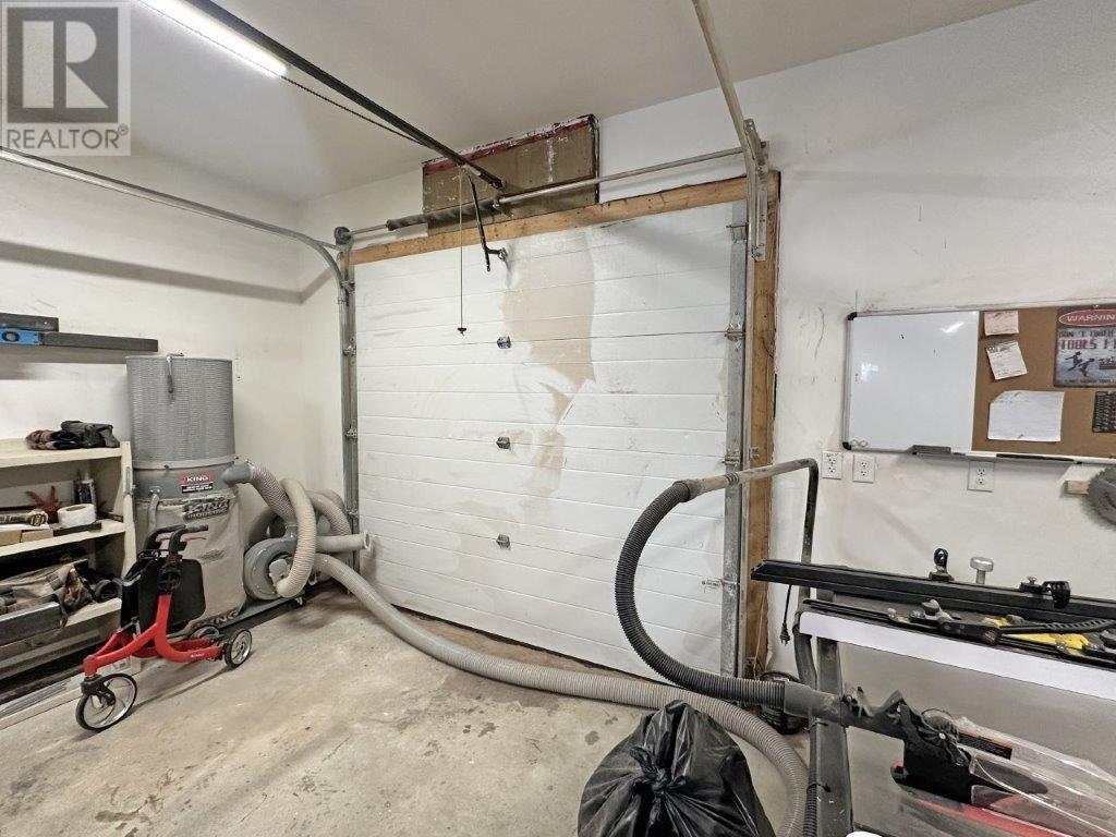376 Lisgar Street Property Photo 42