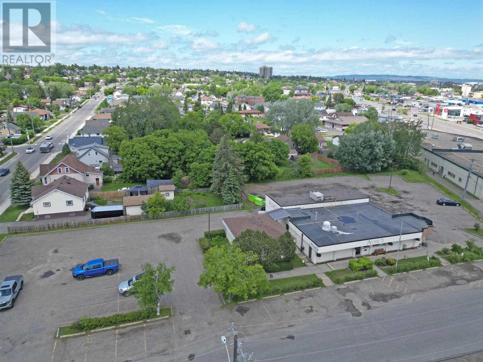 376 Lisgar Street Property Photo 49
