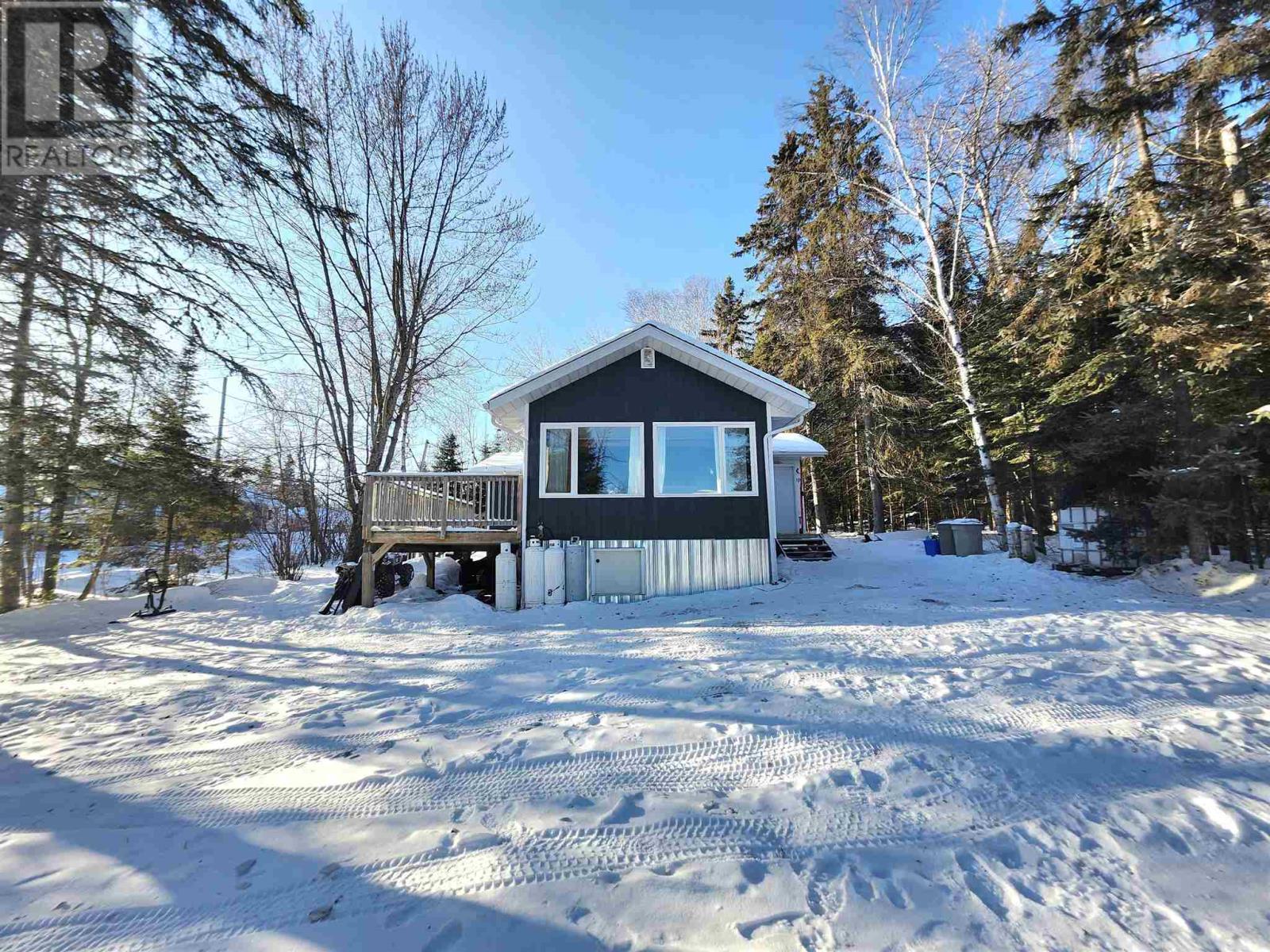 32 Beach Street Property Photo 10