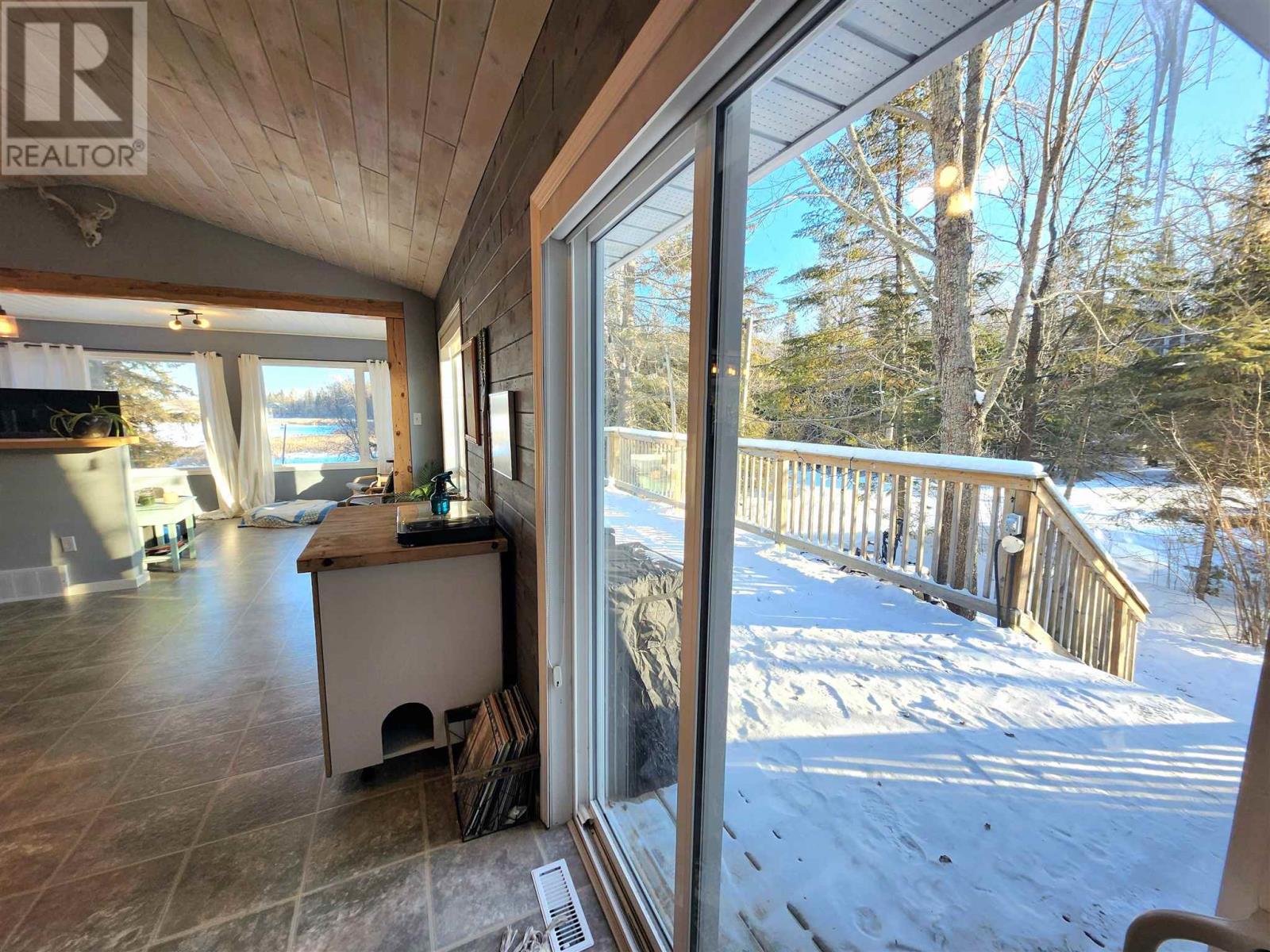 32 Beach Street Property Photo 22