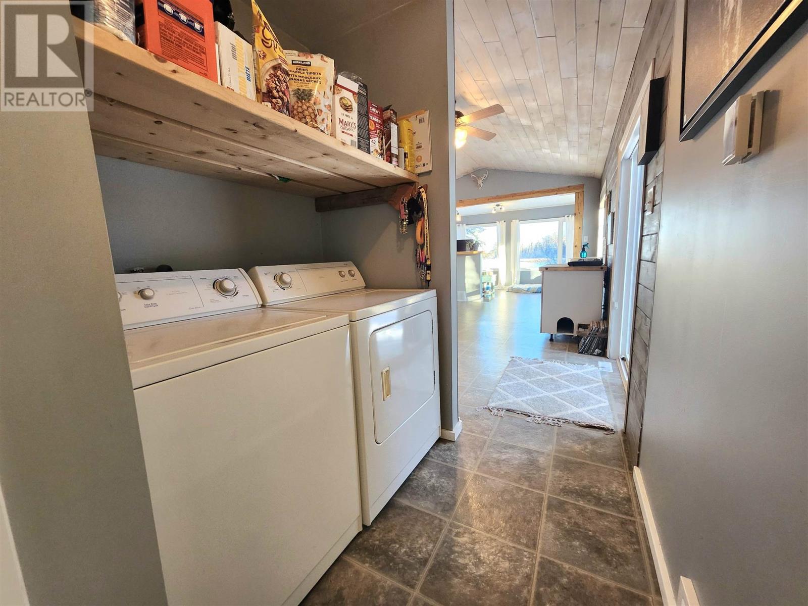 32 Beach Street Property Photo 23
