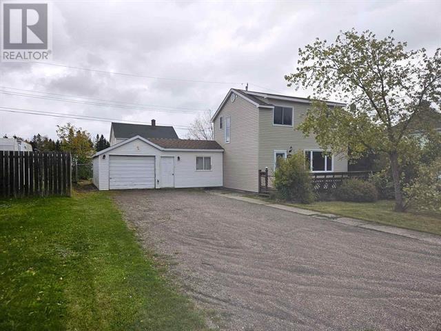 29 Ross Ave Property Photo