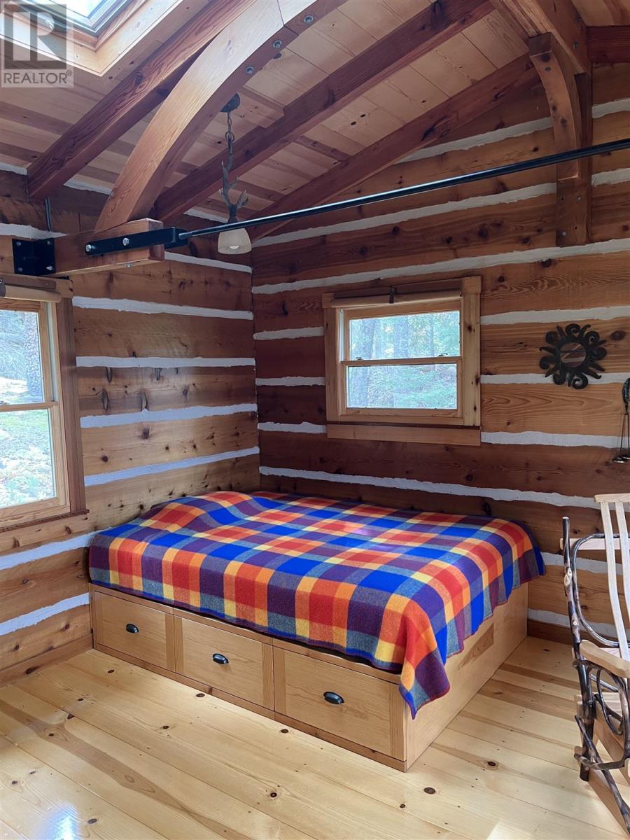 1 Erdmann Island Property Photo 11