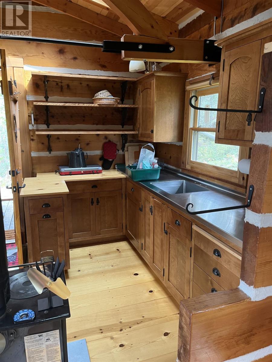 1 Erdmann Island Property Photo 14