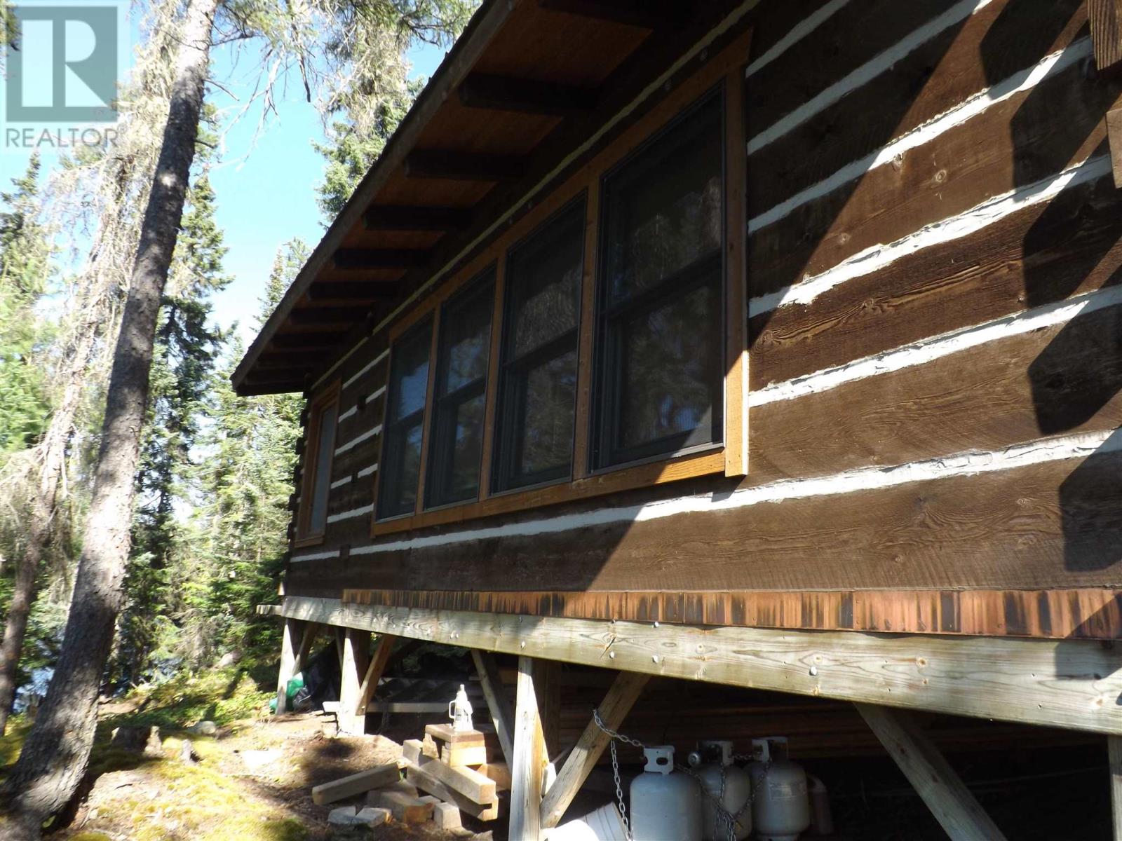 1 Erdmann Island Property Photo 16