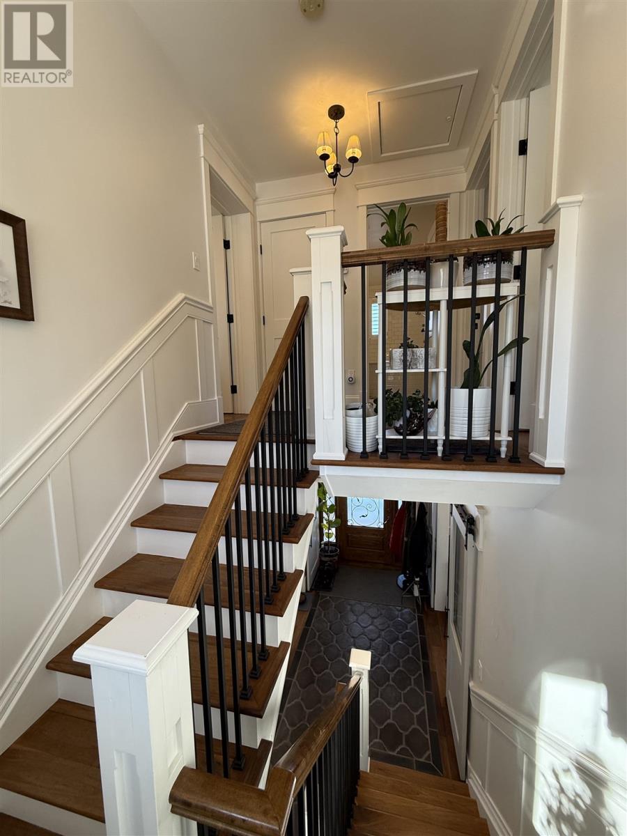 109 King Street Property Photo 20