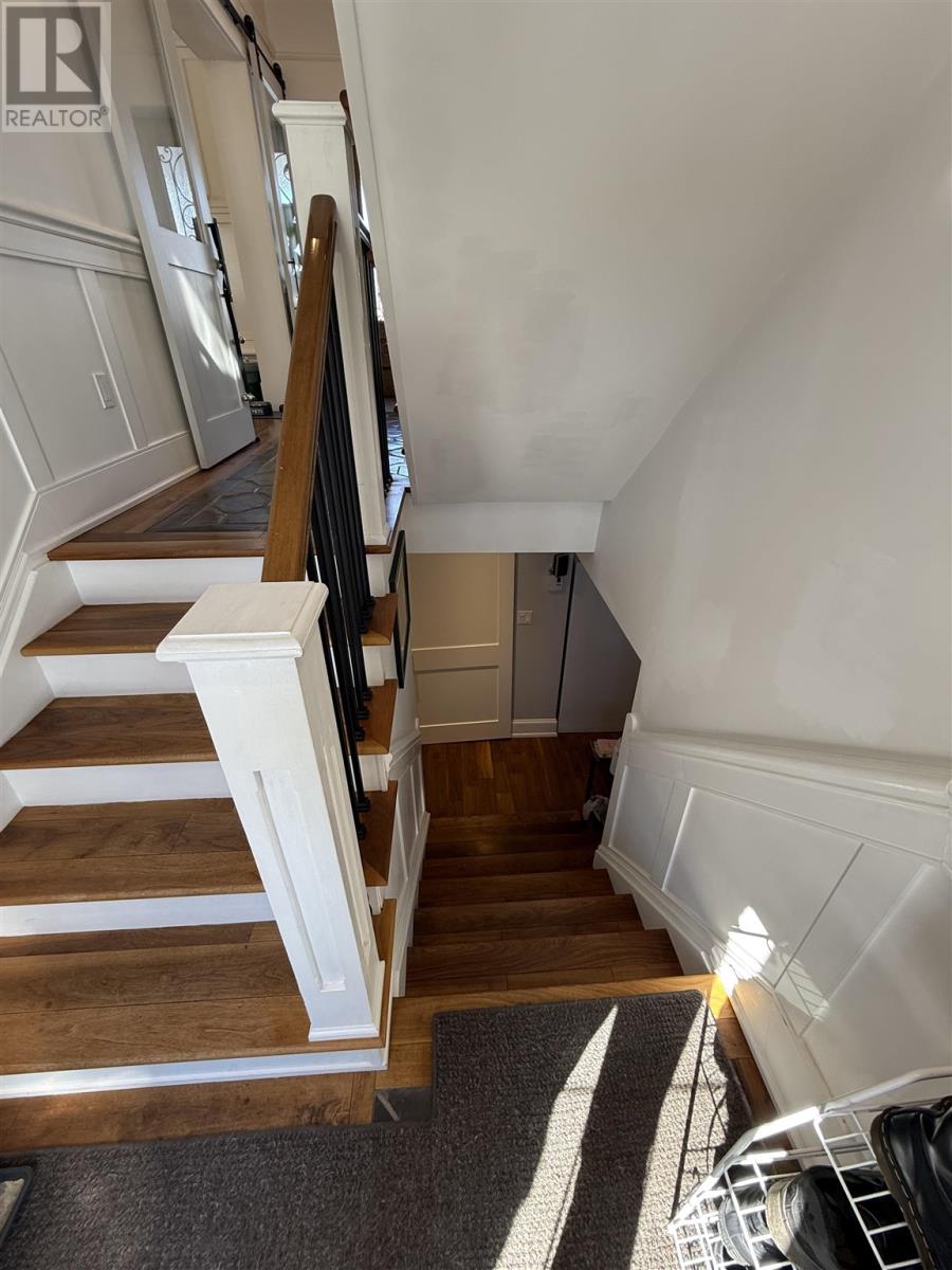 109 King Street Property Photo 31