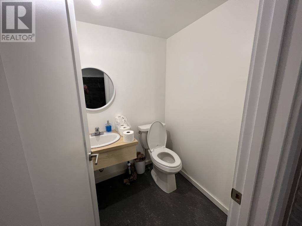 336 Second St Property Photo 10