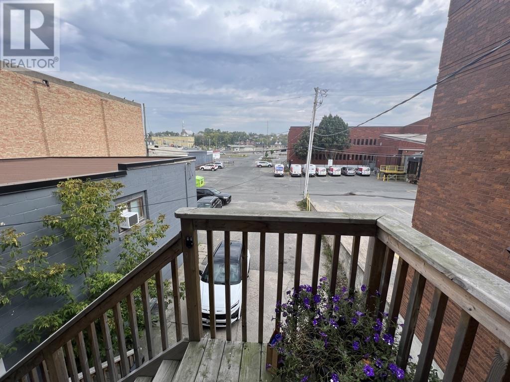 336 Second St Property Photo 25