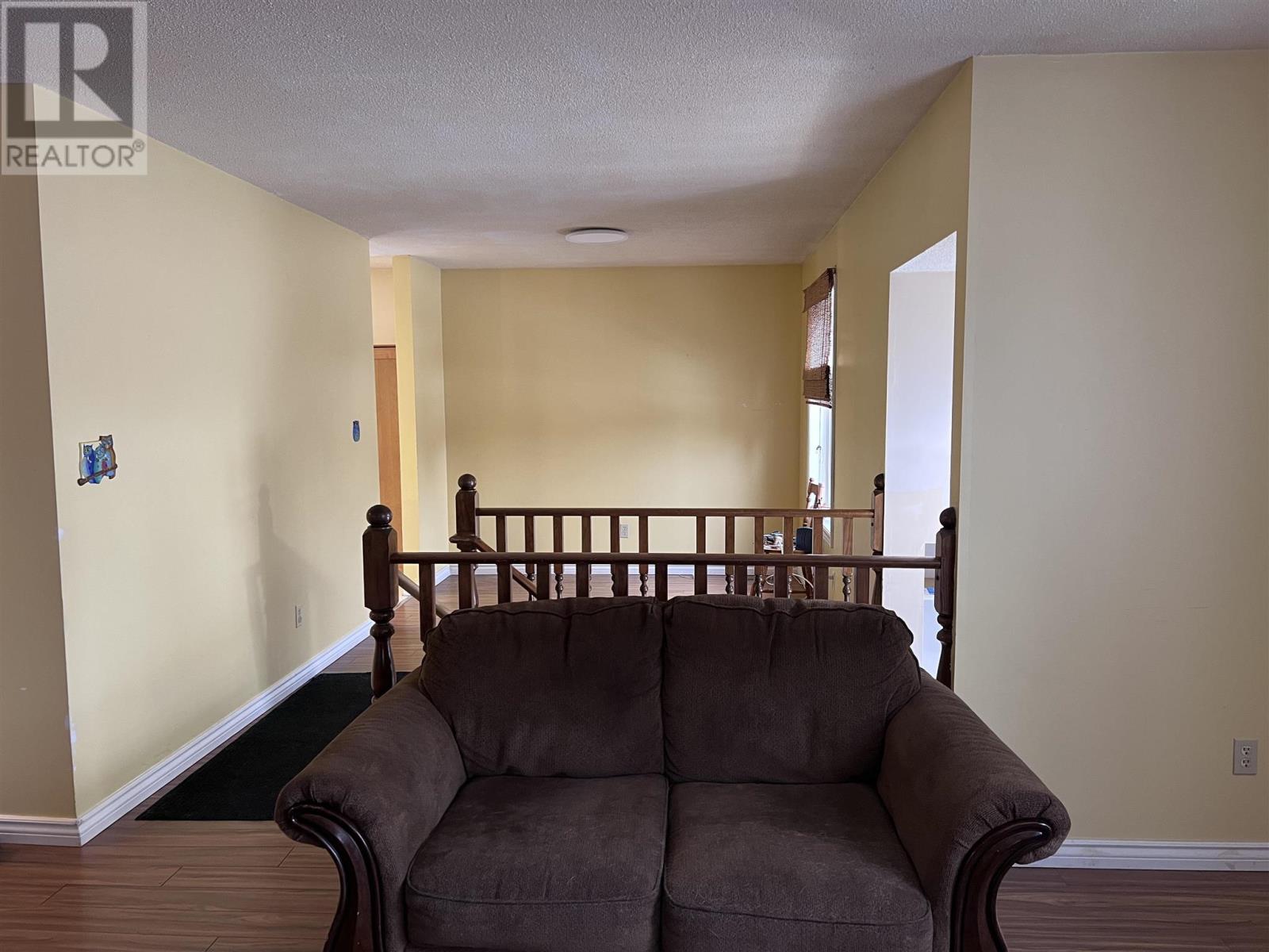 25 Nicolet Dr Property Photo 5