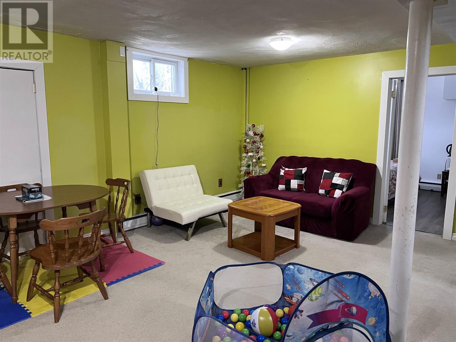 4 Sund Cres Property Photo 26