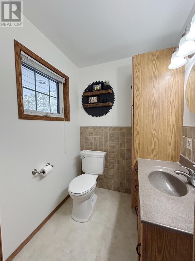 203 Hwy 611n Property Photo 16