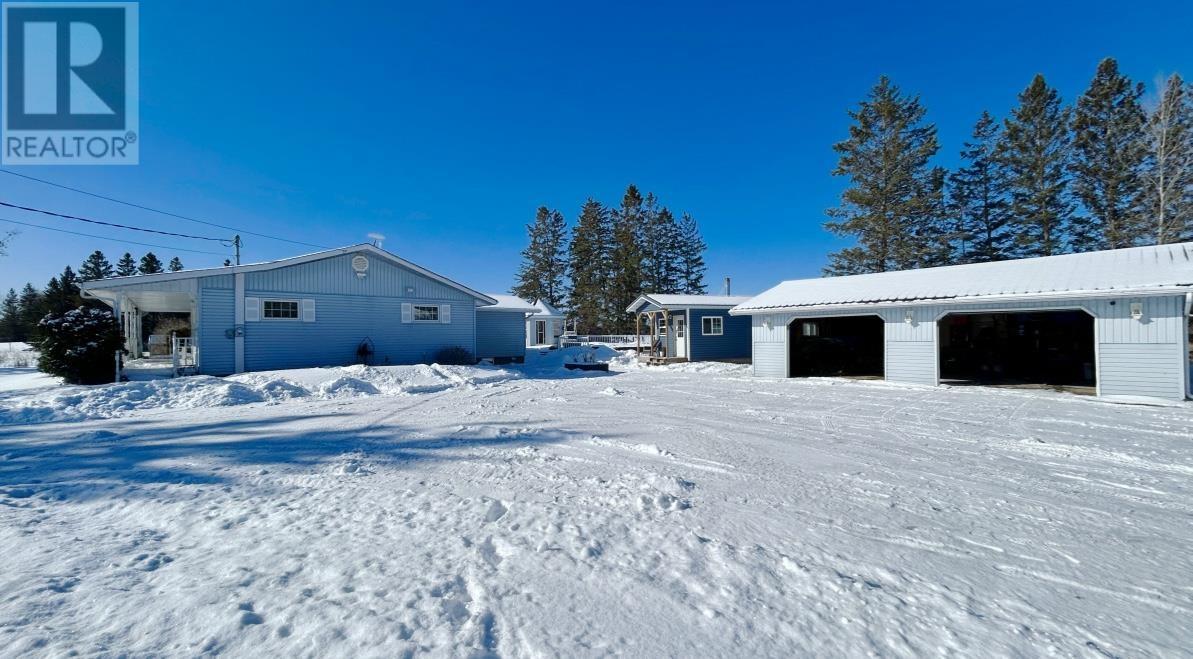 203 Hwy 611n Property Photo 33