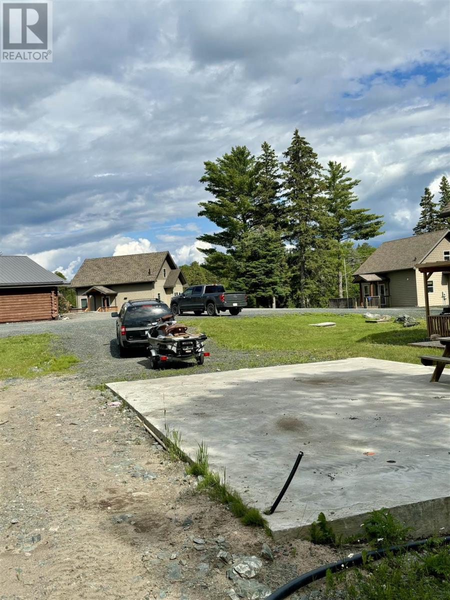 15 Au Lac Retreats Cres, Government Dock Road Property Photo 7
