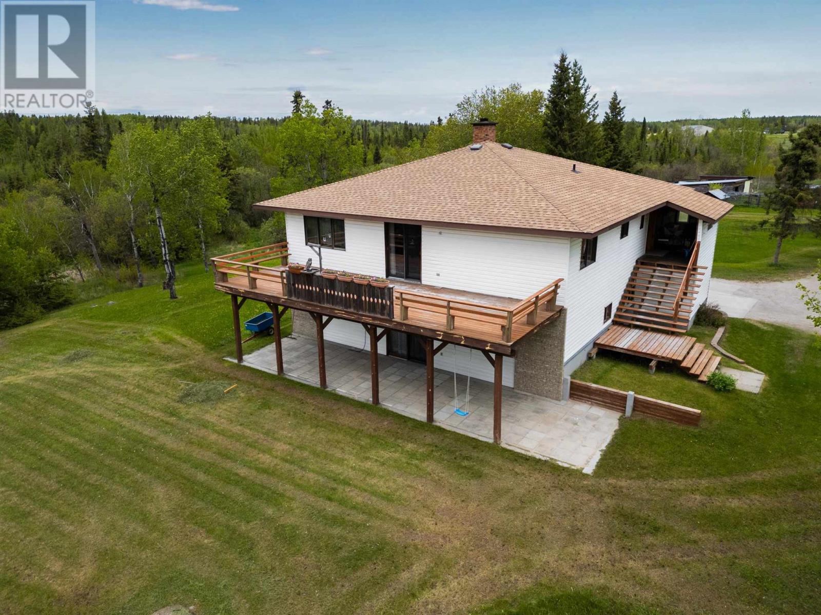 996 Redditt Rd Property Photo 3