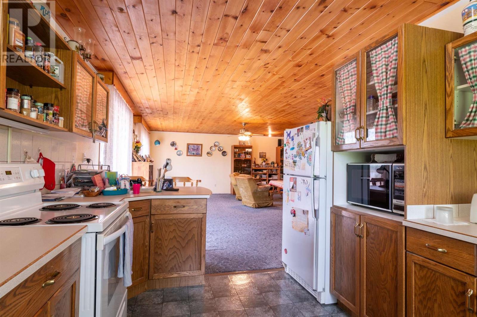996 Redditt Rd Property Photo 16