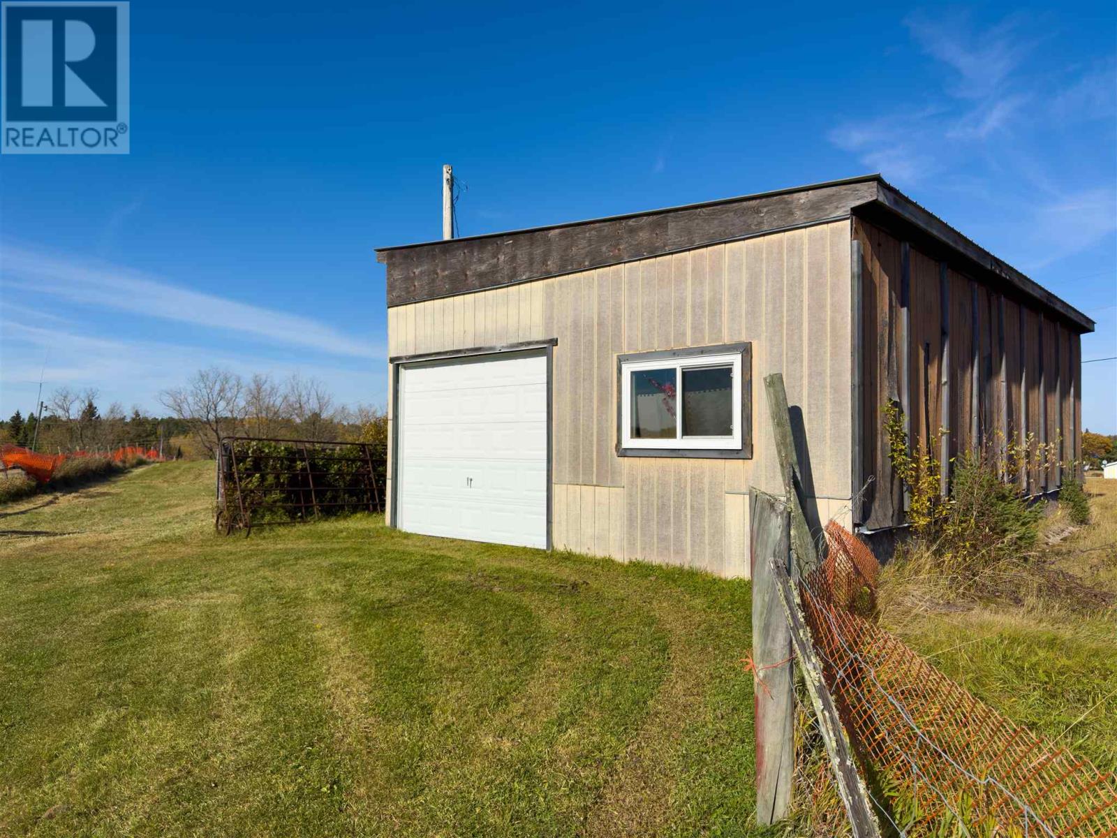 996 Redditt Rd Property Photo 34