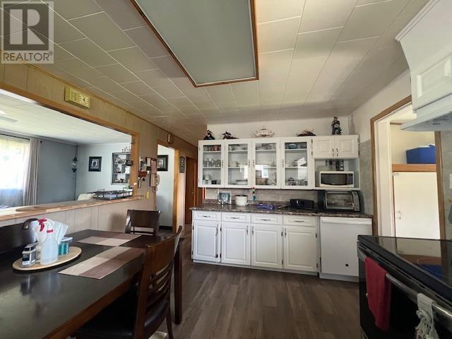 1021 Third St Property Photo 7
