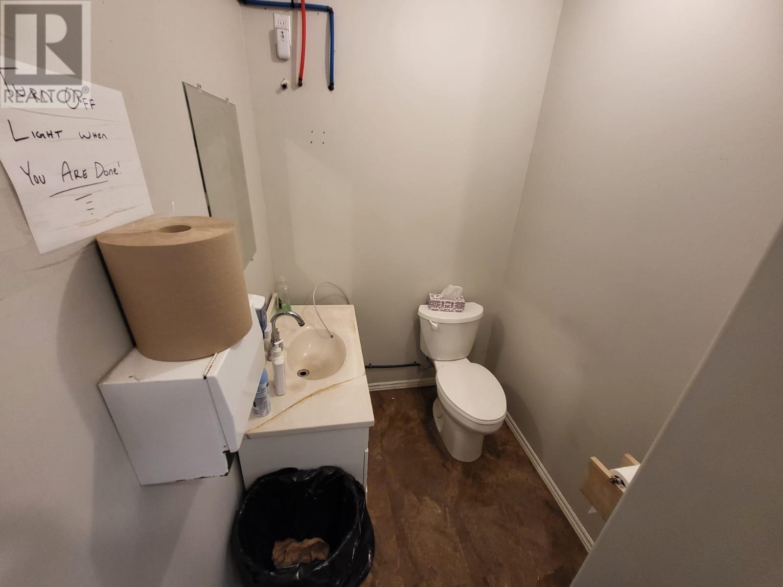 109 4th St Property Photo 19