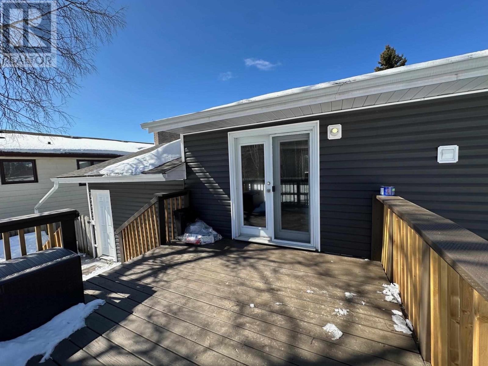 56 East Grove Cres Property Photo 42