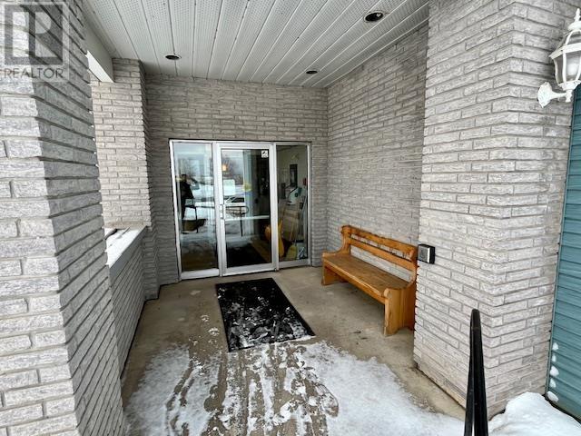 413 800 Gordon St Property Photo 3