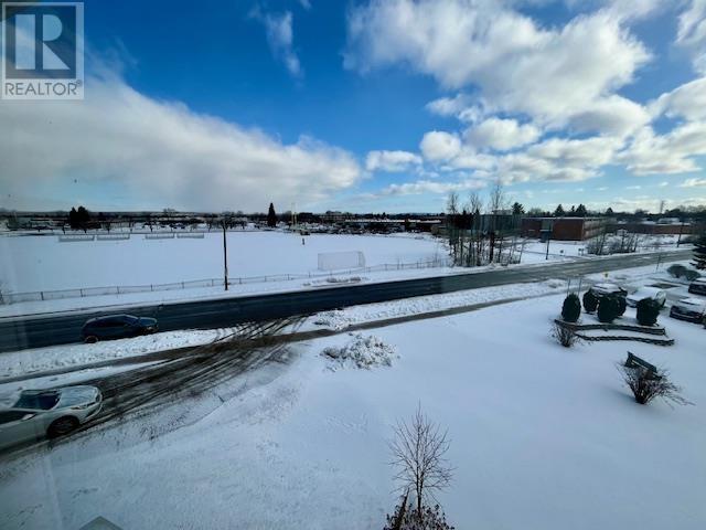 413 800 Gordon St Property Photo 18