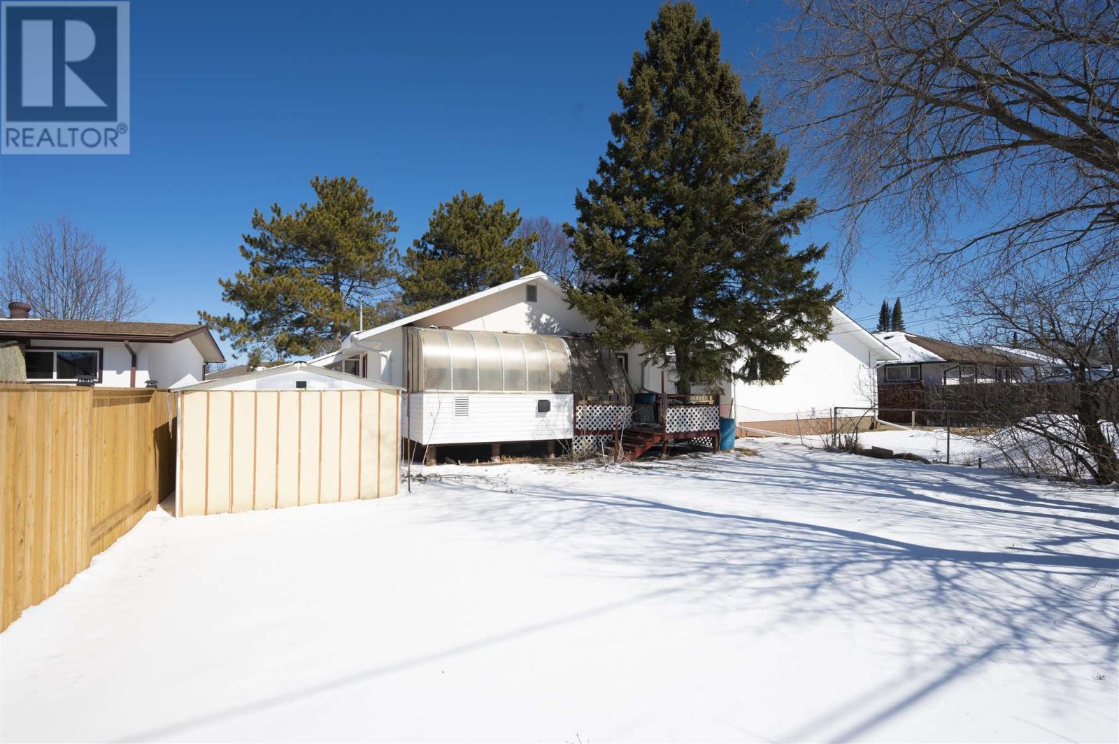116 Glendale Crescent Property Photo 32