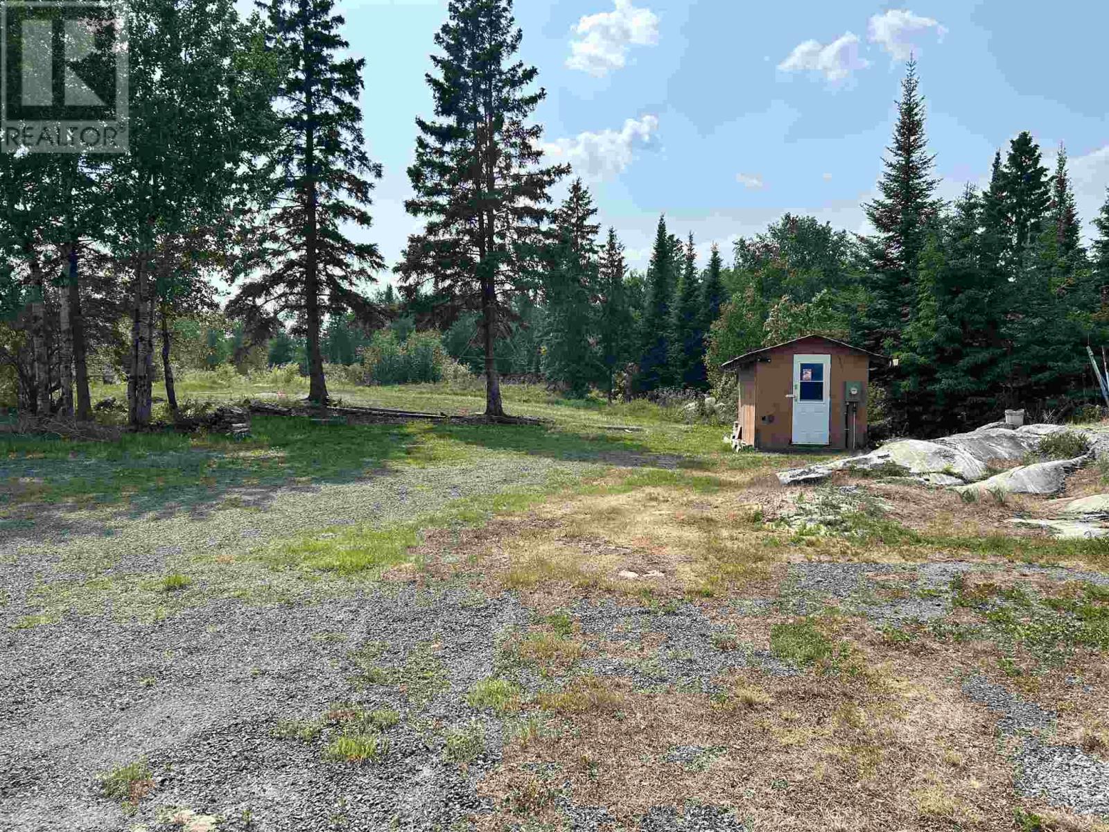 436 Mellick Ave Property Photo 4
