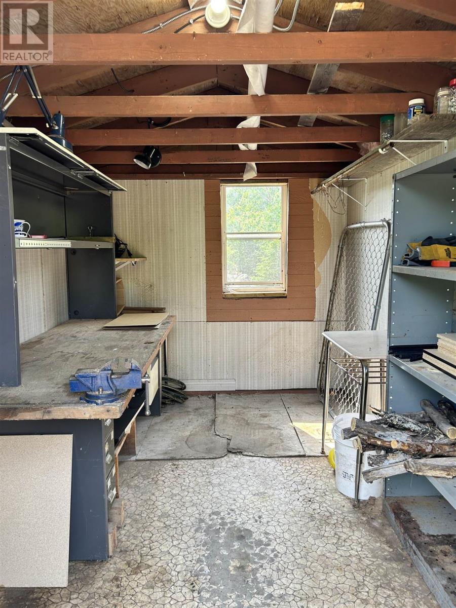 436 Mellick Ave Property Photo 13