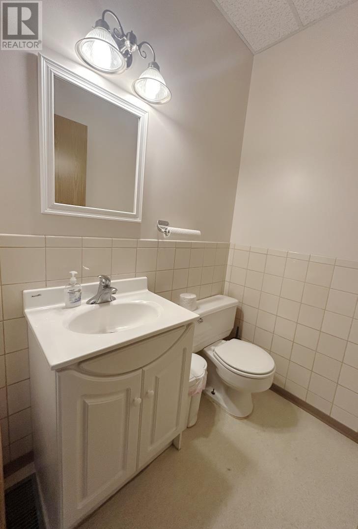250 Scott Street Property Photo 13