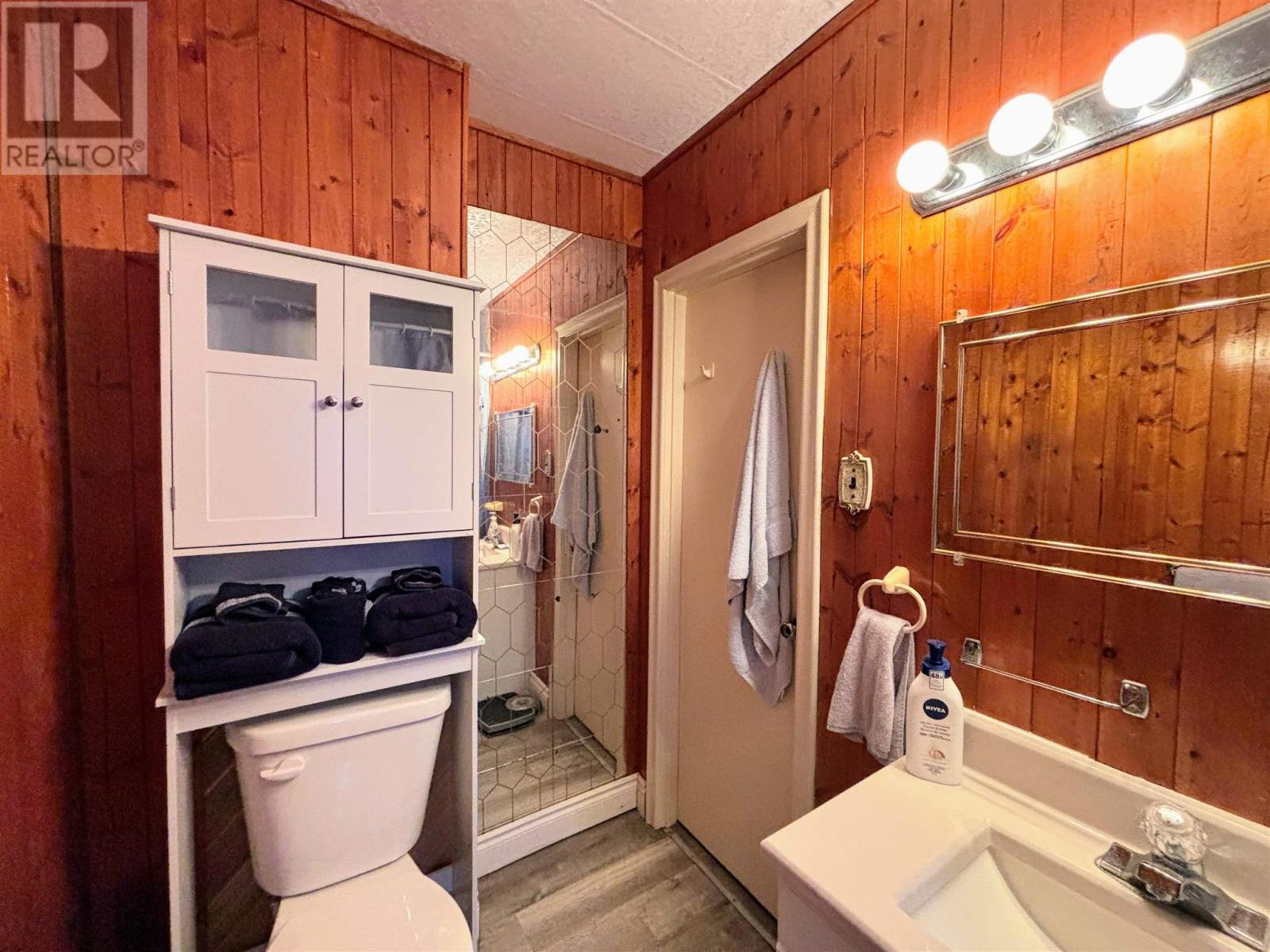 18 Ohsweken Rd Property Photo 12