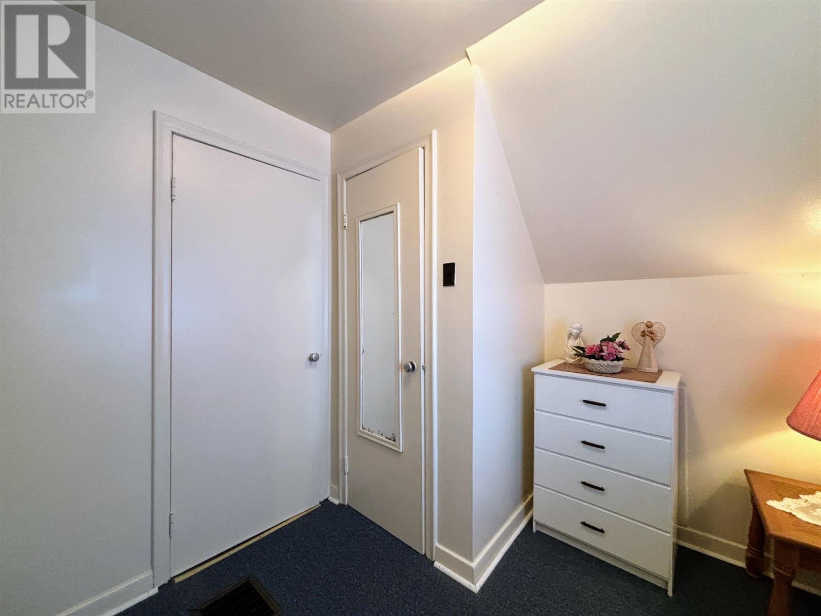 18 Ohsweken Rd Property Photo 19